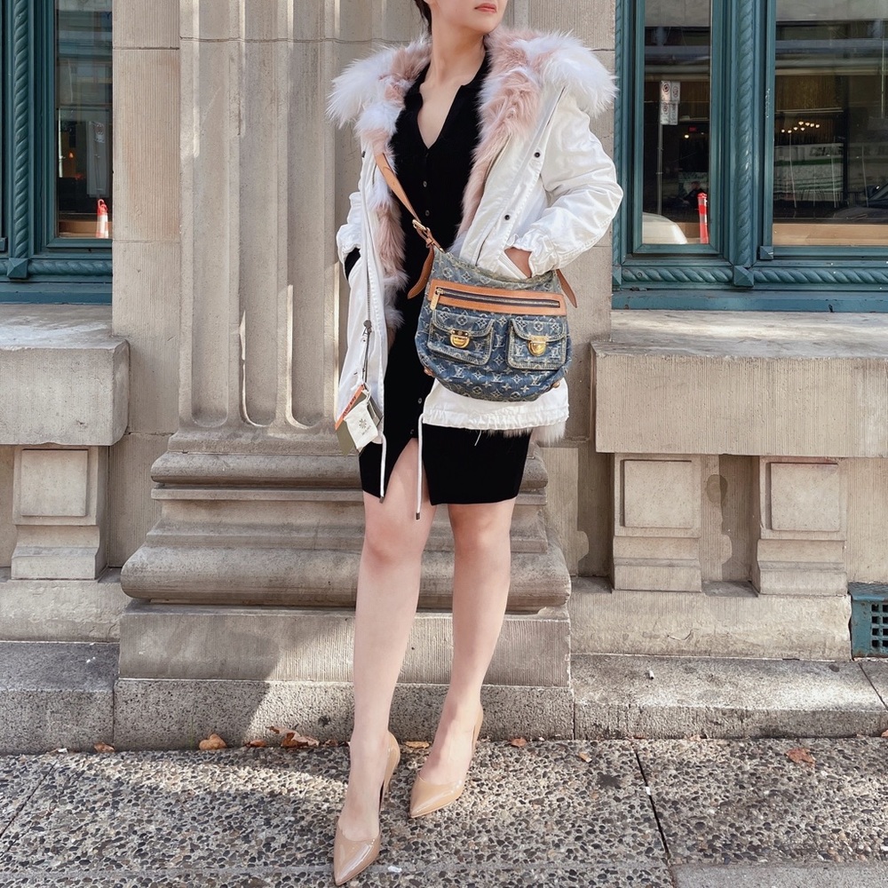 Sold!Brand new Mr& Mrs Italy cotton fur jacket